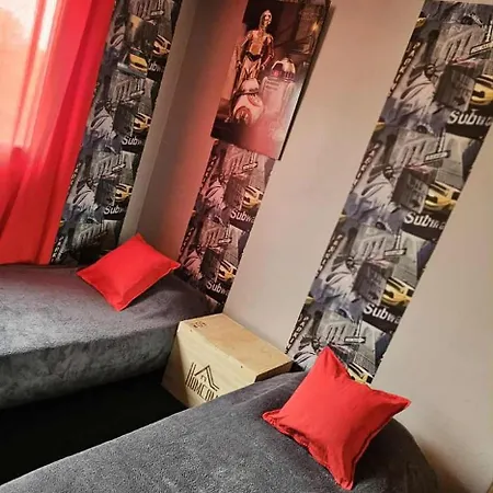 Center Cathedral View Reims