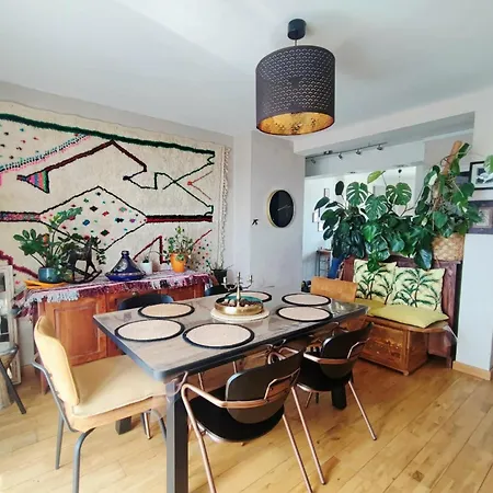 Cathedral View & Private Parking - 80m2, 2 Et Terrasse